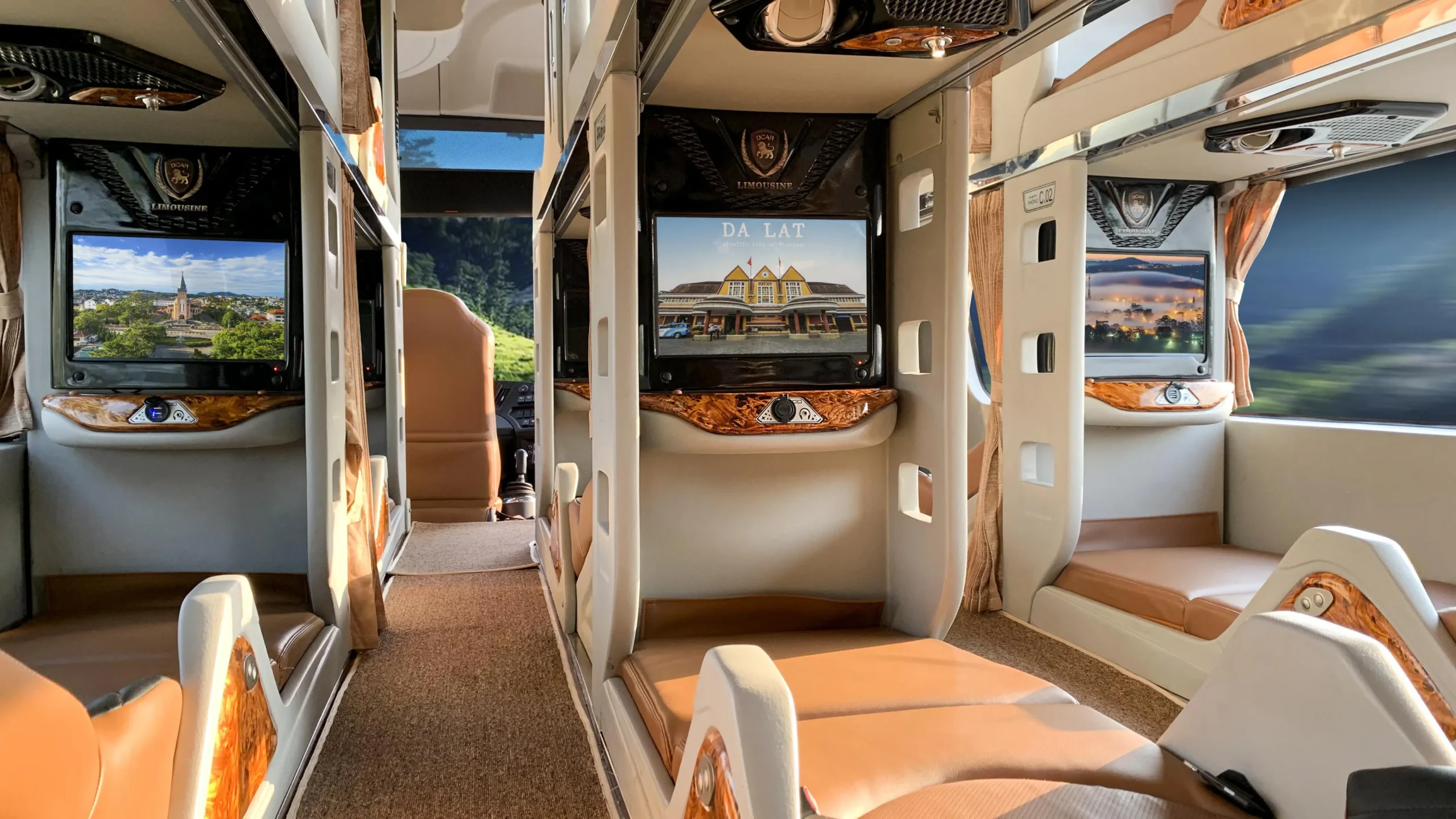 xe Sài Gòn Phan Thiết Nội thất xe giường nằm Kumho Samco tuyến Phan Thiết